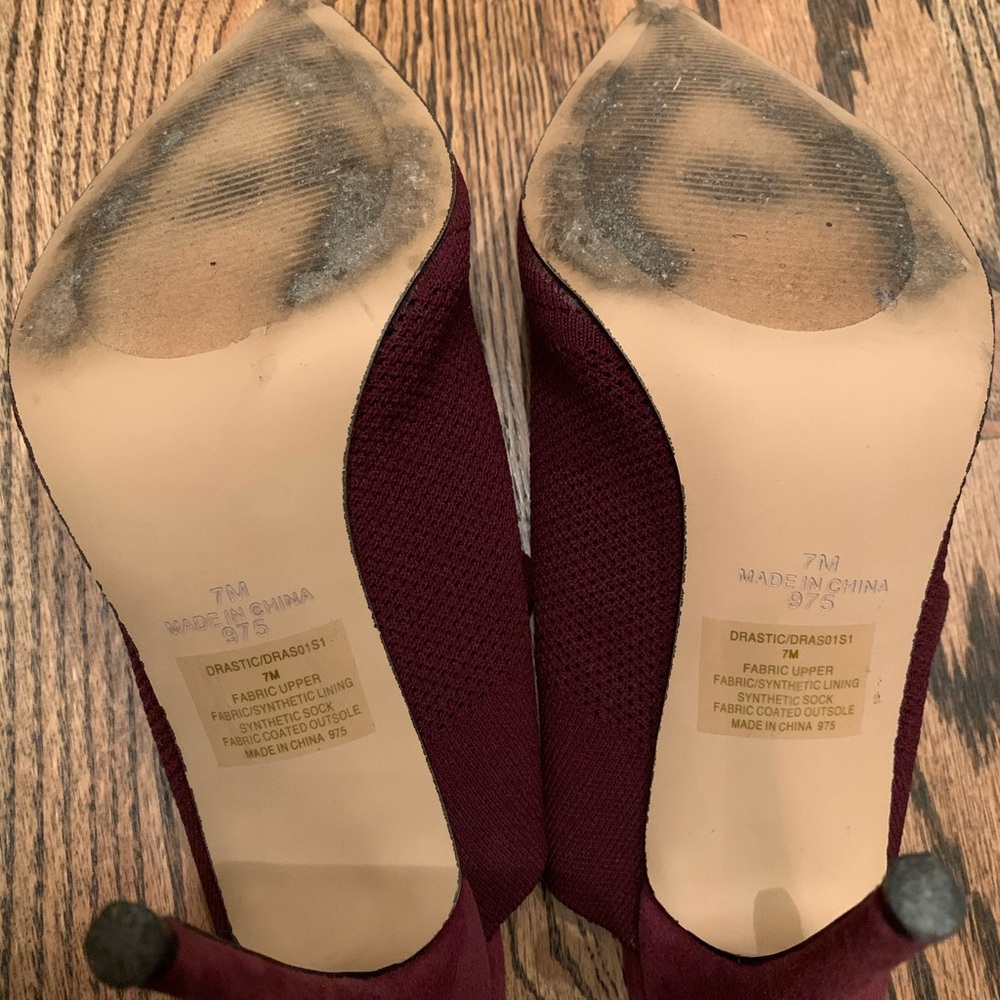 Steve Madden Drastic Mule in Burgundy LIKE NEW - Picture 6 of 8